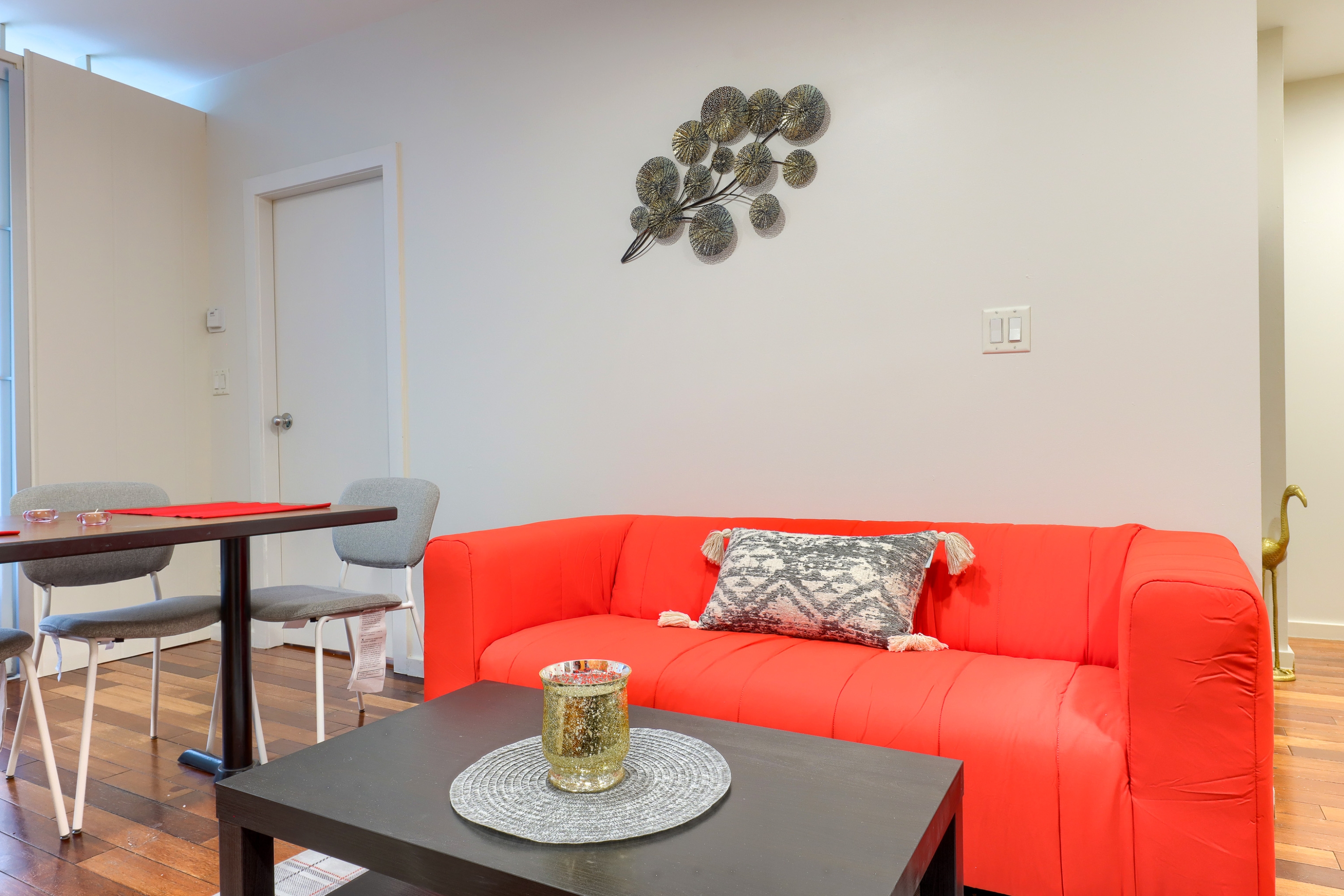 440 Richards Street - 204