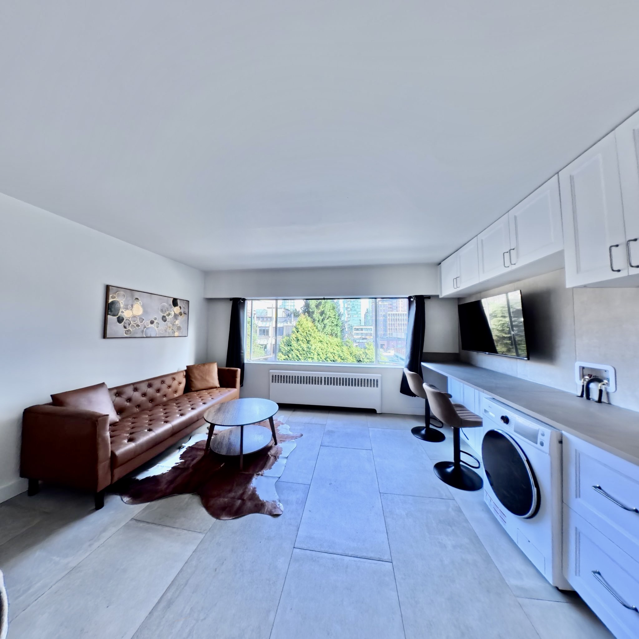 1540 Haro Street - 110