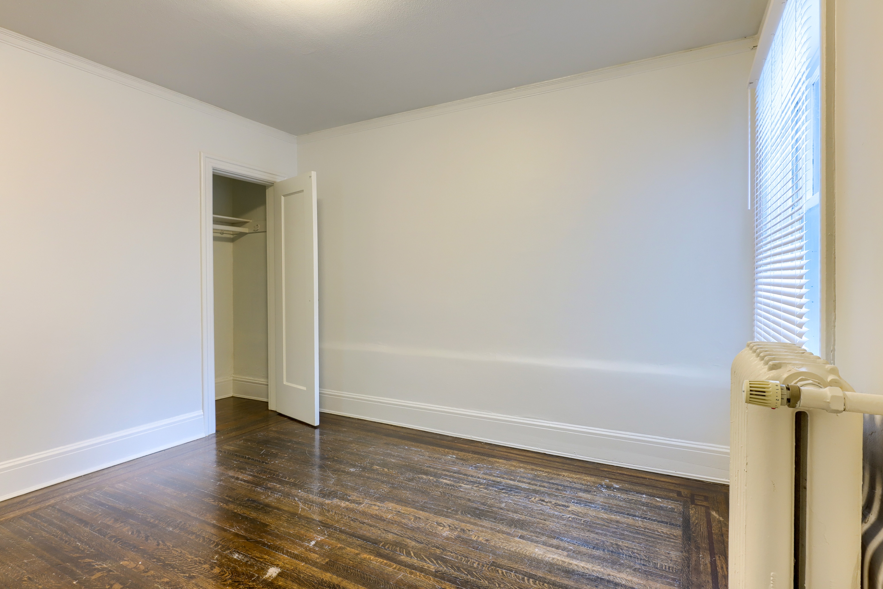 935 Jervis Street - 19